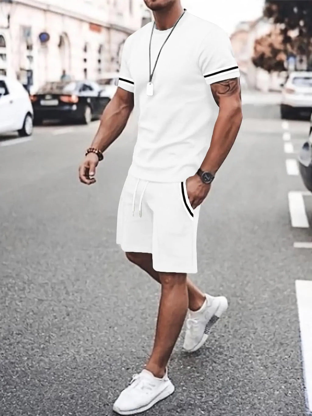 Two-Piece Set Men'S Contrast Binding Tee & Drawstring Waist Shorts Set, Quality and Comfort Casual Short Sleeve round Neck T-Shirt & Pocket Track Shorts, Summer Outfits Clothes Set for Men