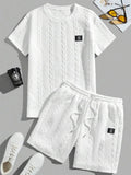 Men'S Solid Textured Patched Tee & Drawstring Waist Shorts Set, Regular Fit round Neck Short Sleeve T-Shirt & Pocket Shorts, Men'S Summer Casual Outfit Set